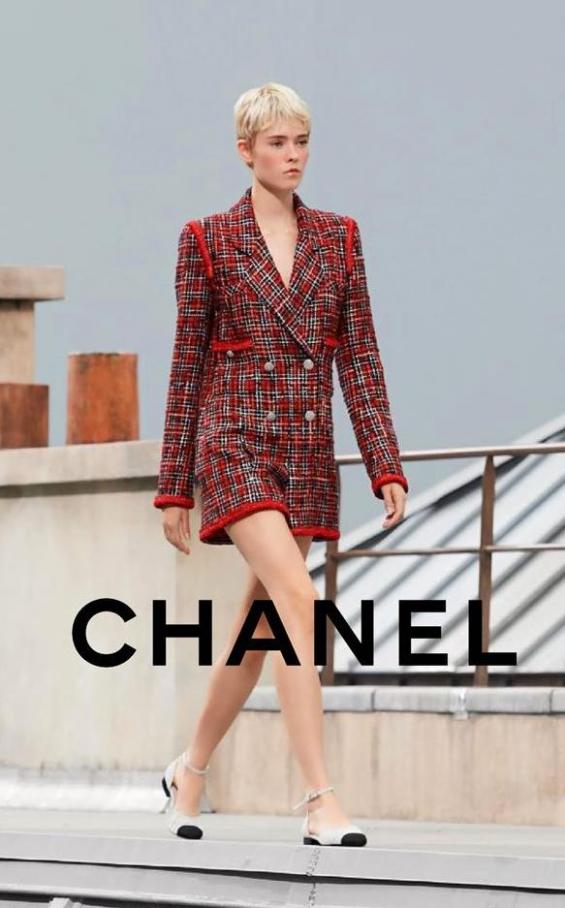New Arrivals . CHANEL (2020-01-31-2020-01-31)