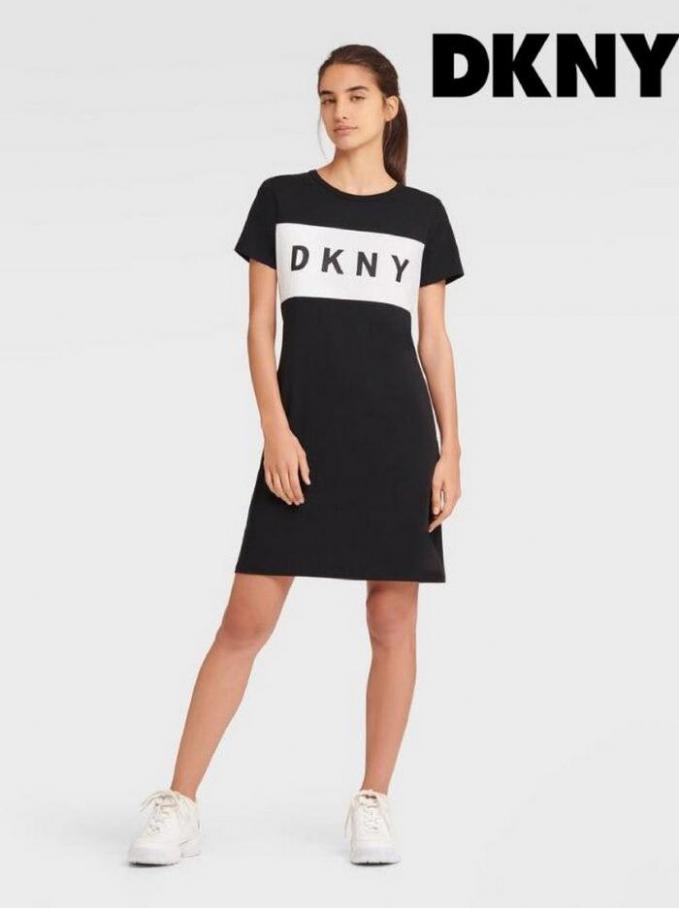 Dresses Lookbook . DKNY (2021-07-27-2021-07-27)