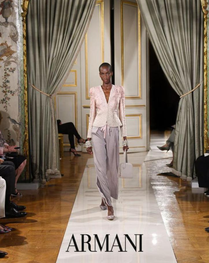 FW 21-22 Fashion Show. Armani (2021-09-29-2021-09-29)
