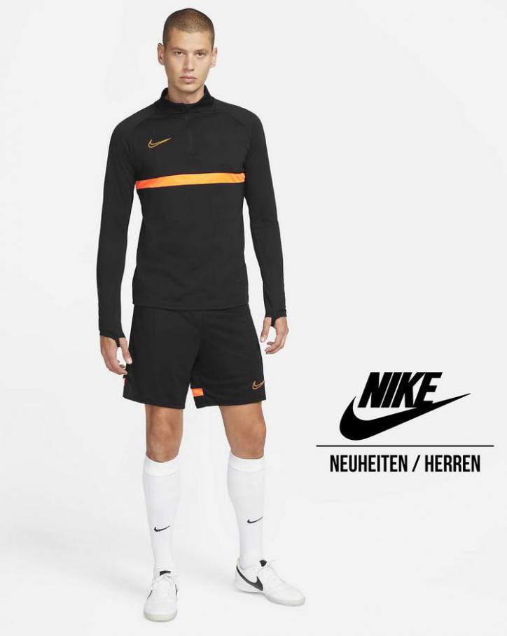 Neuheiten / Herren. Nike (2021-12-14-2021-12-14)